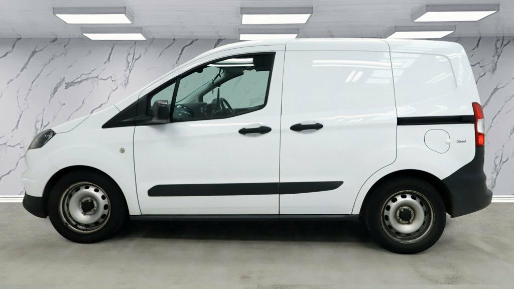 Ford Transit Courier 1.5L Leader White #5
