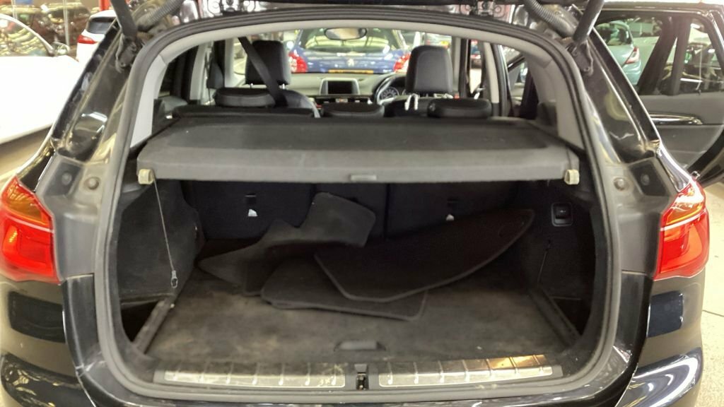 BMW X1 Xdrive 20I Sport Step White #10