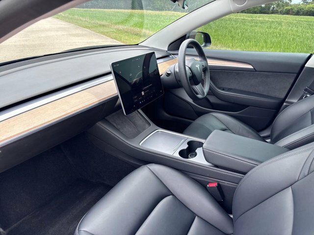 Tesla Model 3 Dual Motor Long Range Saloon 4 BU22ZLK Black #6