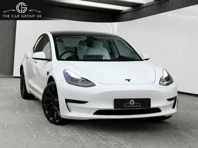 Tesla Model 3 Dual Motor Performance Saloon White