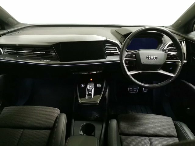 Audi Q4 E Tron 40 S Line Suv 82Kwh 204 Ps Grey #3