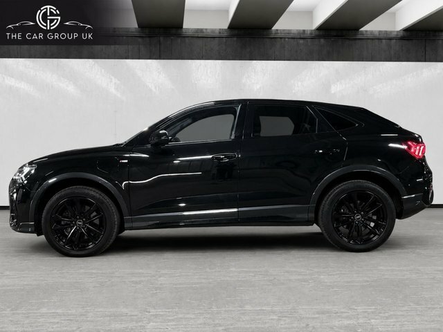 Audi Q3 1.4 Tfsie 45 Vorsprung Sportback Plug-i Black #6