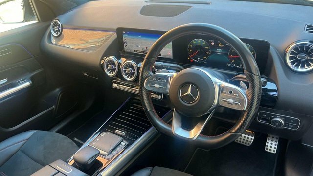 Mercedes-Benz GLA Class 1.3 Gla180 Amg Line Premium Plus Suv Grey #3