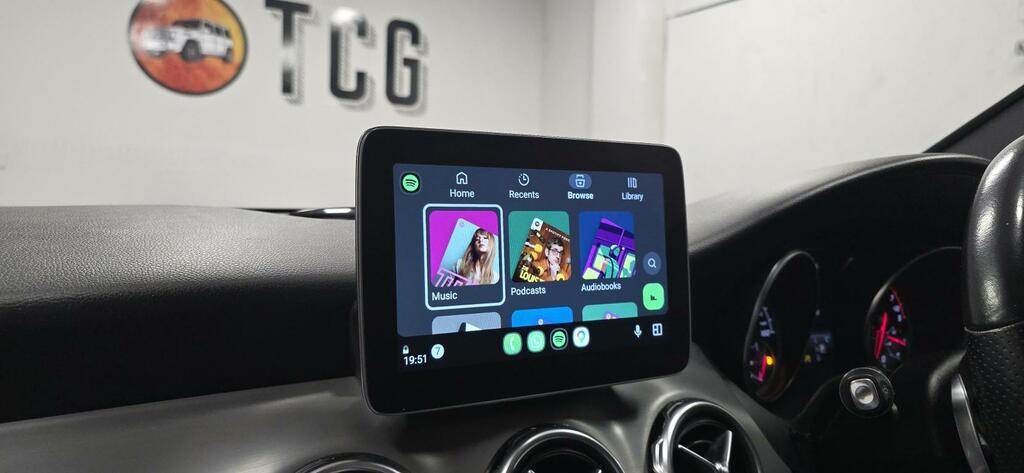 Mercedes-Benz GLA Class 180 Urban Edition Suv Euro 6 S Grey #25