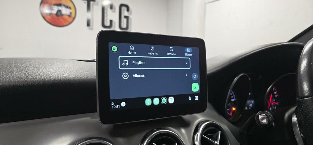 Mercedes-Benz GLA Class 180 Urban Edition Suv Euro 6 S Grey #24
