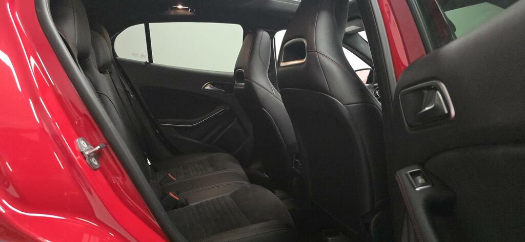 Mercedes-Benz GLA Class 180 Urban Edition Suv Euro 6 S Grey #16