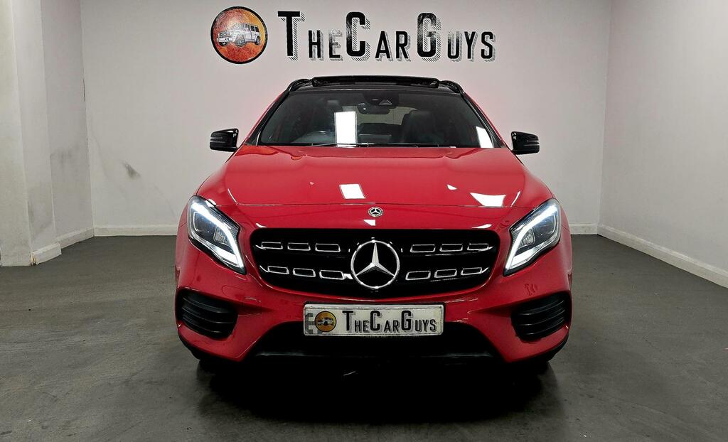Mercedes-Benz GLA Class Amg Line Red #2