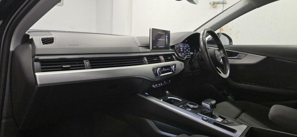 Audi A4 Avant 2.0 Tdi Ultra Sport Estate S Tronic Eur Red #15