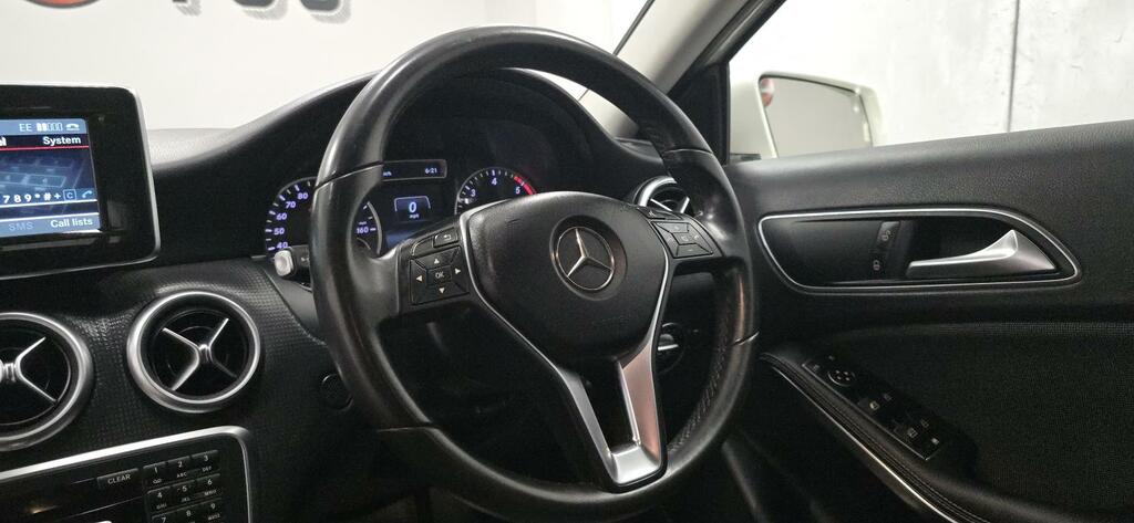 Mercedes-Benz A Class A220 Cdi Amg Night Edition White #18