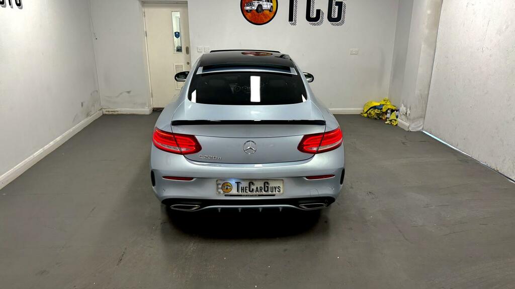 Mercedes-Benz C Class Automatic Blue #26
