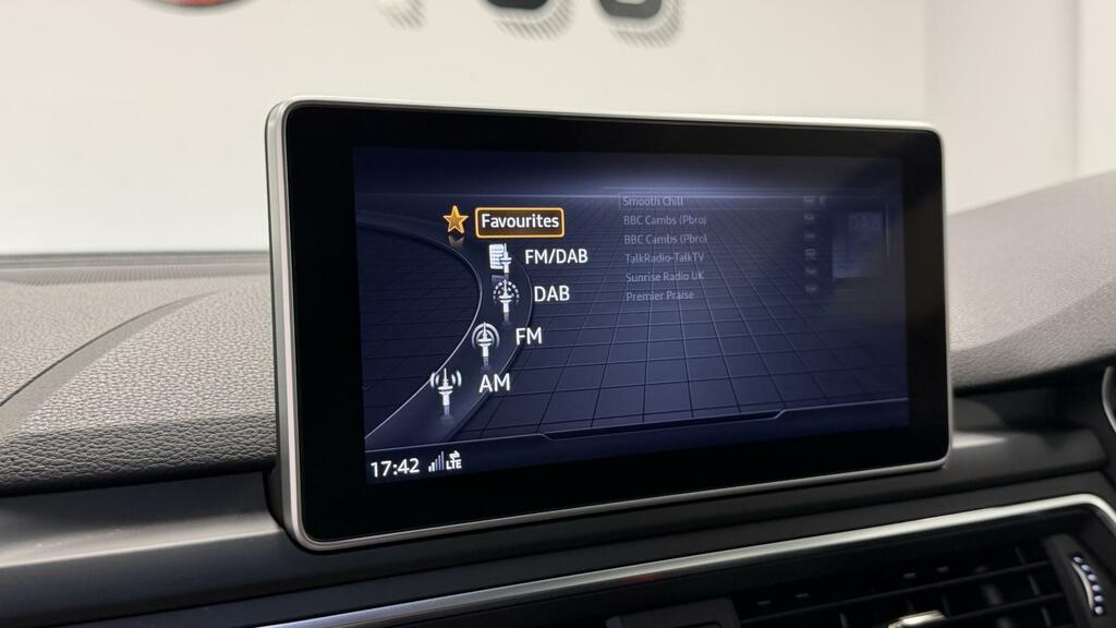 Audi A5 2L S Line White #22