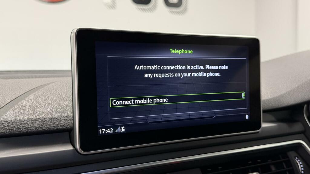 Audi A5 2L S Line White #24