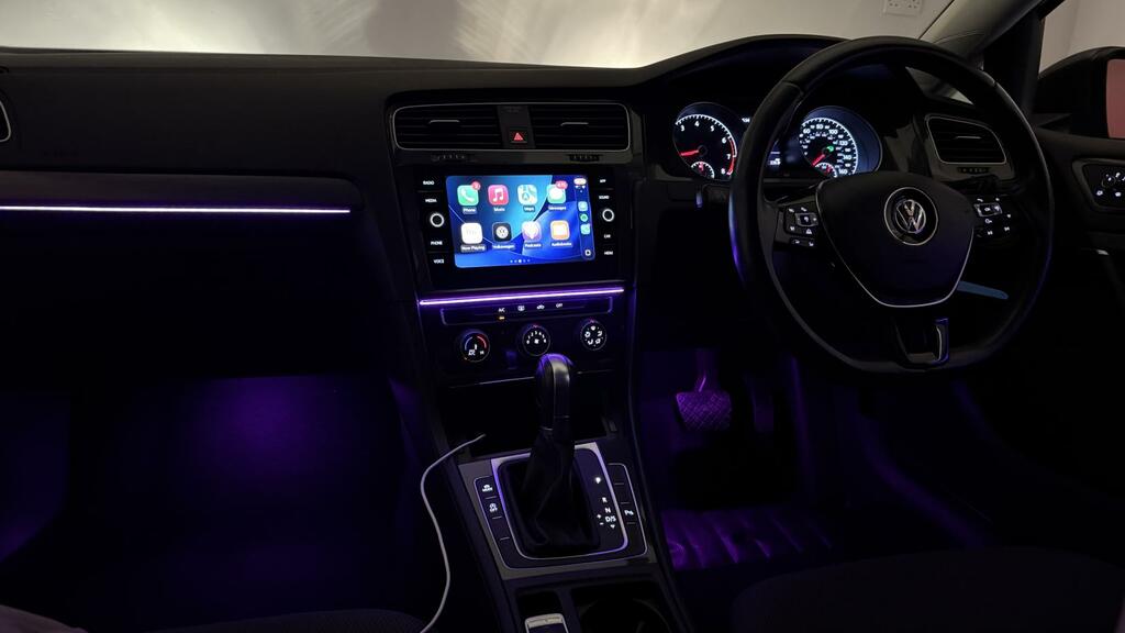 Volkswagen Golf Se Black #11
