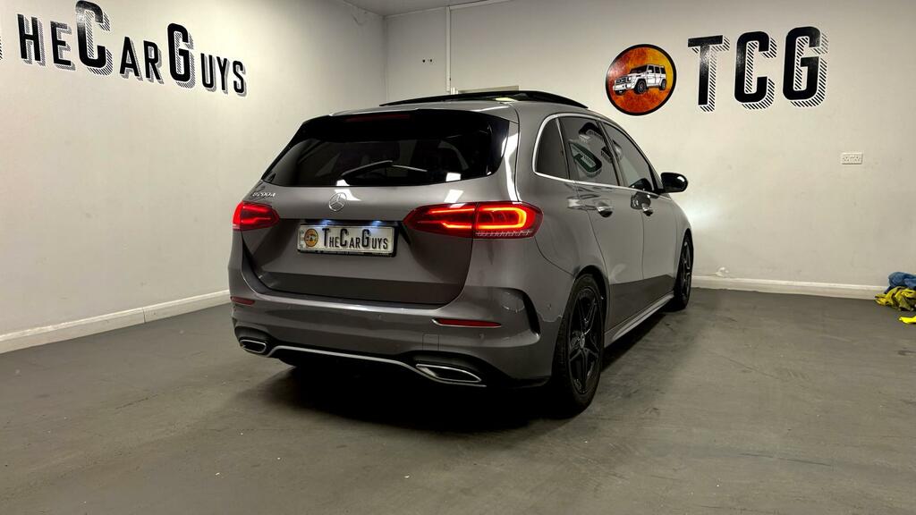 Mercedes-Benz B Class Mpv Red #26