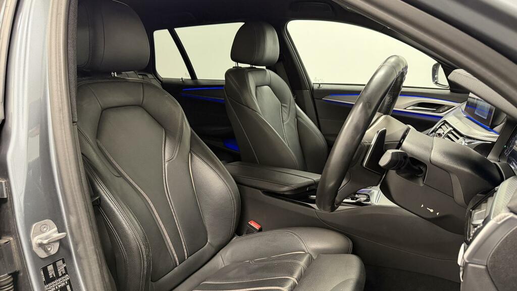 BMW 5 Series M Sport Grey #15
