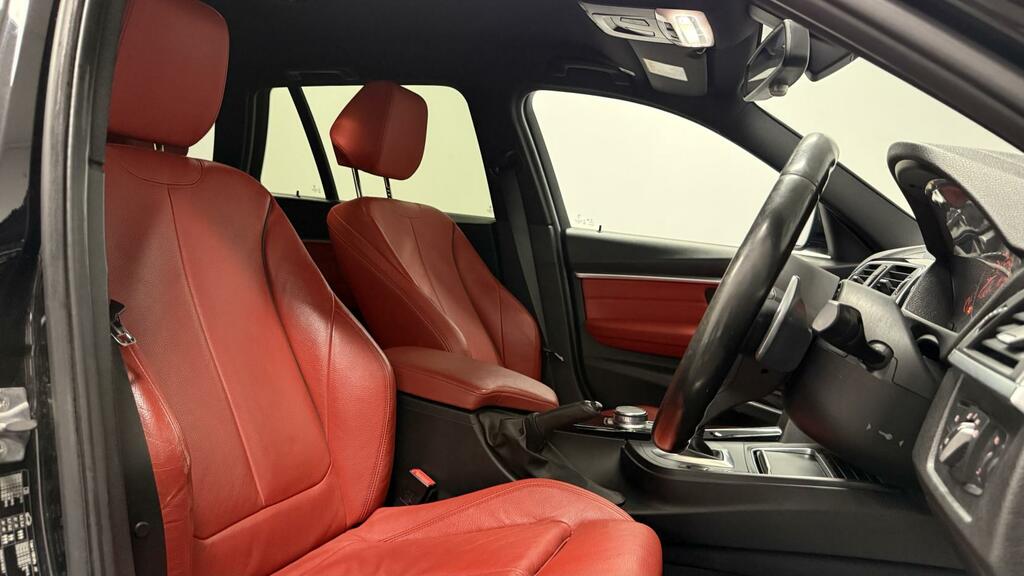 BMW 3 Series 320D M Sport Shadow Edition Step  #2