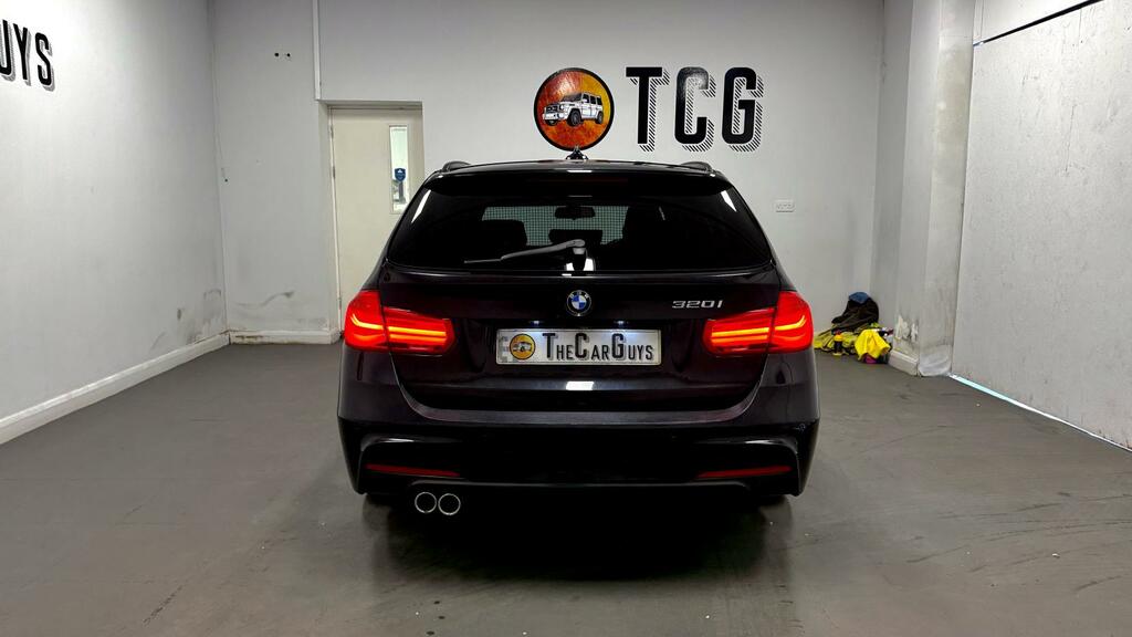 BMW 3 Series 320D M Sport Shadow Edition Step #27