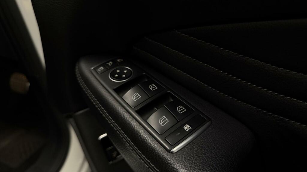 Mercedes-Benz GLE Class Diesel #13
