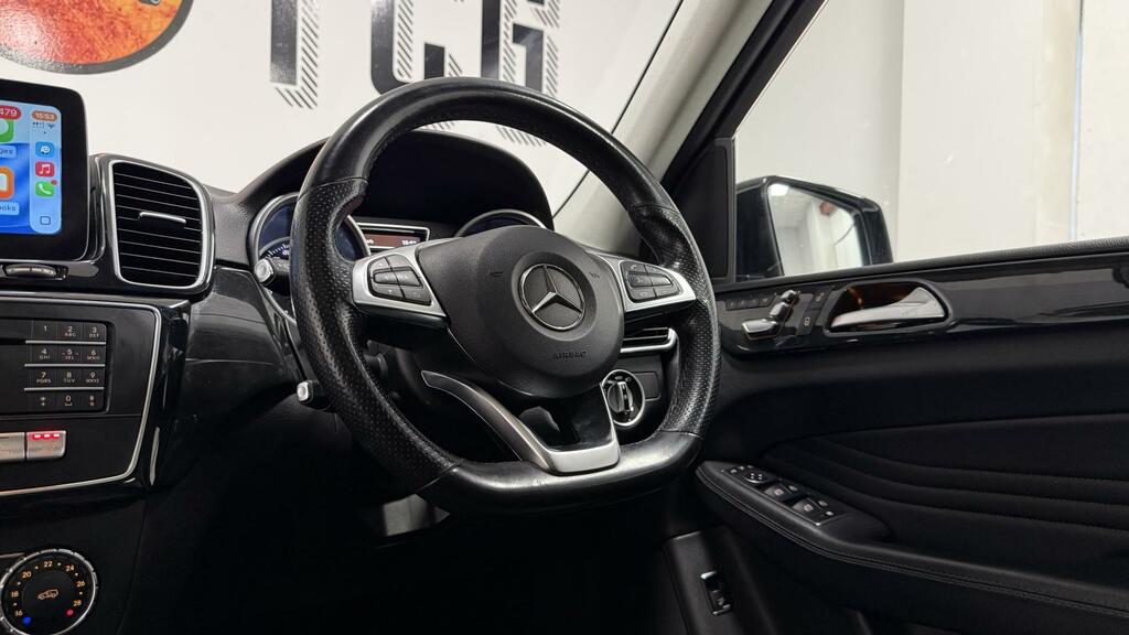 Mercedes-Benz GLE Class Diesel #28