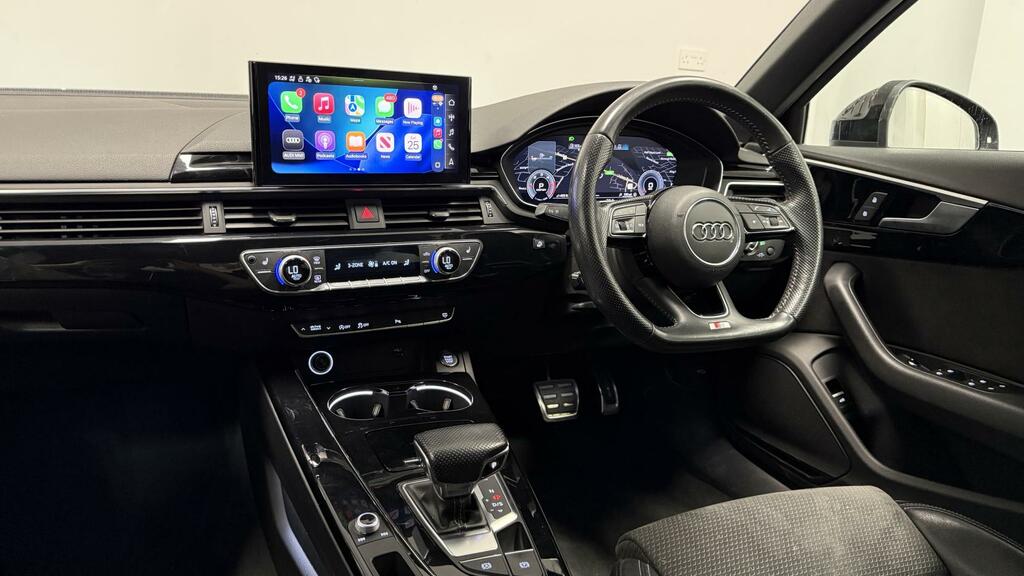 Audi A4 Black Edition Black #3
