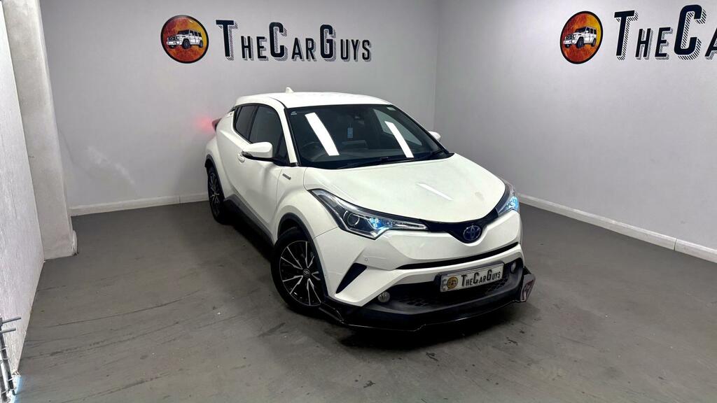 Toyota C-Hr Excel White #4
