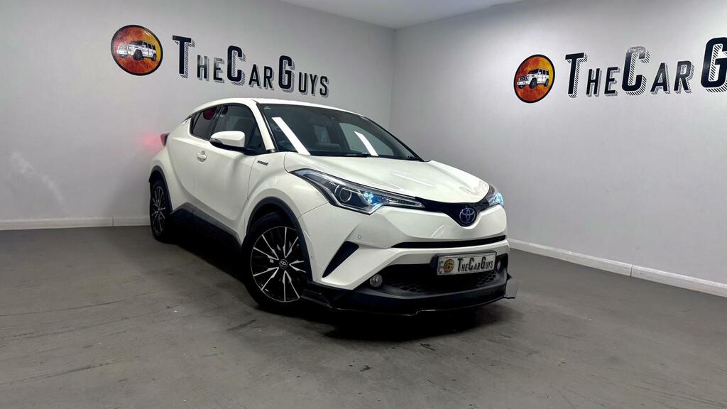 Toyota C-Hr Excel White #3