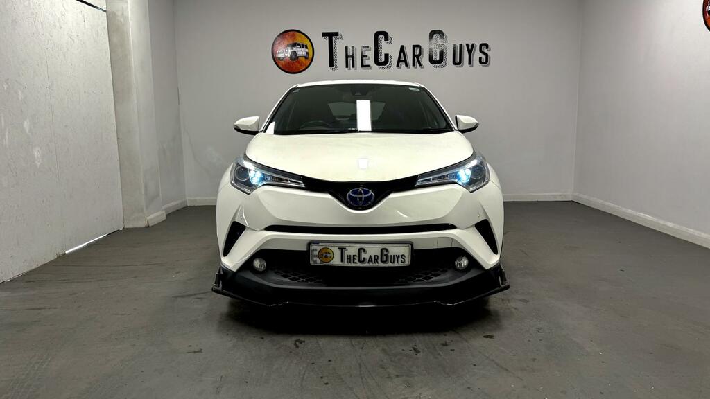 Toyota C-Hr Excel White #5