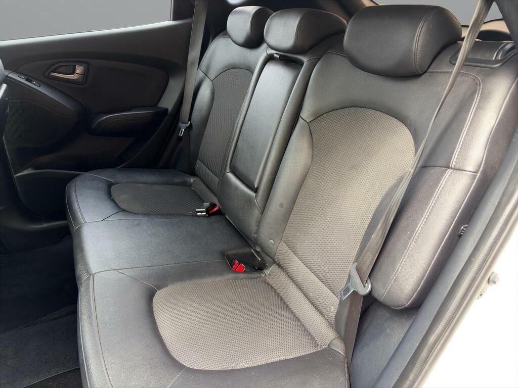 Hyundai Ix35 Se Black #14