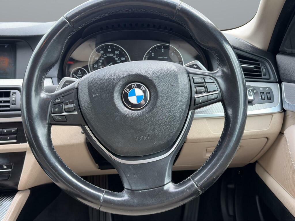 BMW 5 Series M Sport White #12