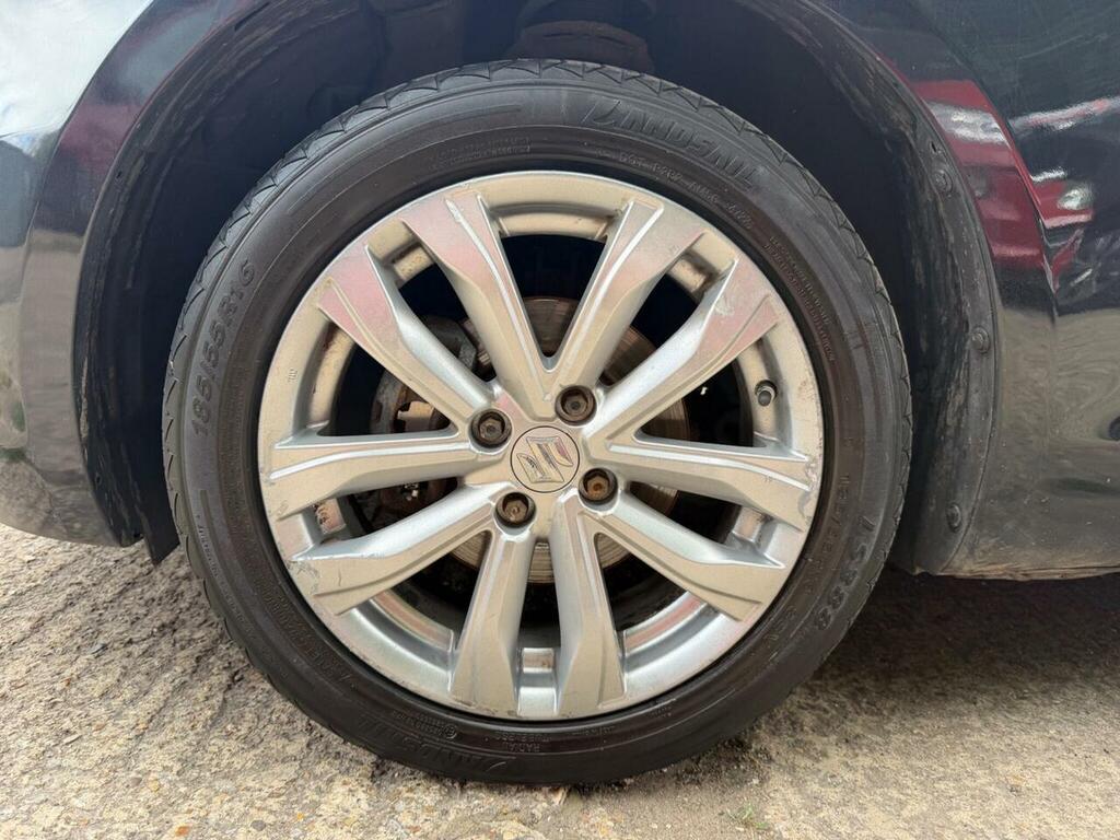 Suzuki Swift 1.2 Sz3 35 Road Tax Silver #29