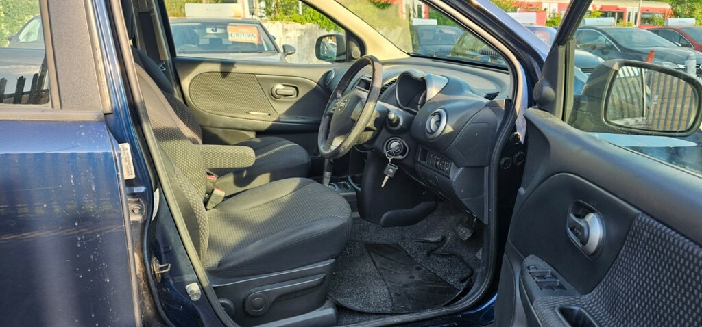 Nissan Note 1.6 16V Tekna Hatchback Euro 4 11 Black #8