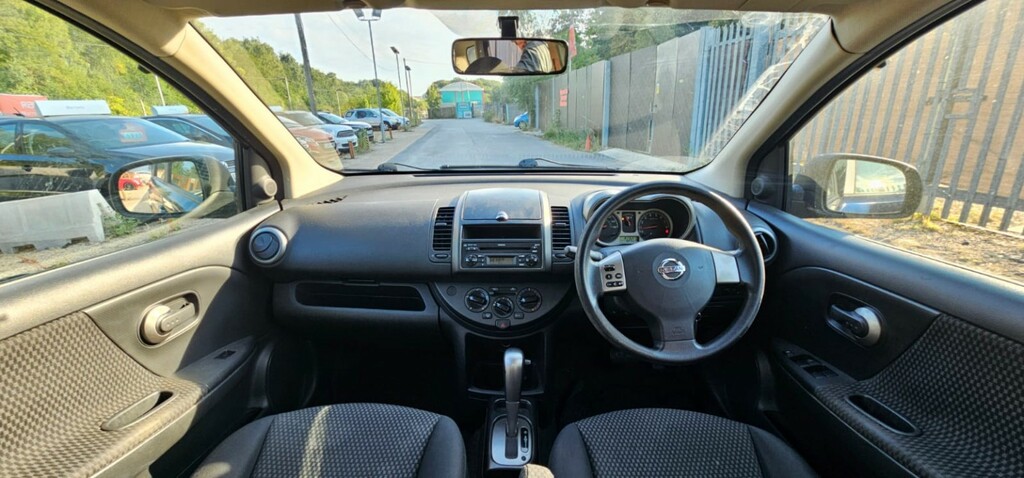 Nissan Note 1.6 16V Tekna Hatchback Euro 4 11 Black #9