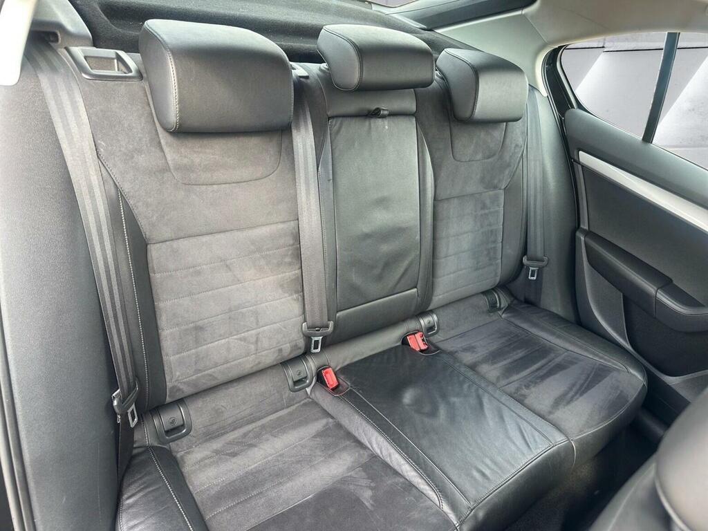 Skoda Octavia 2.0L Elegance Tdi Cr 148 Bhp Blue #11