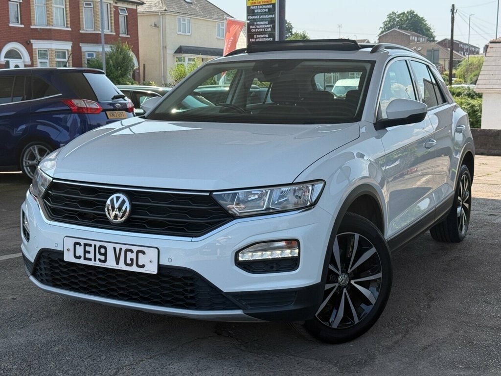 Volkswagen T-Roc 1L Se CE19VGC White #5