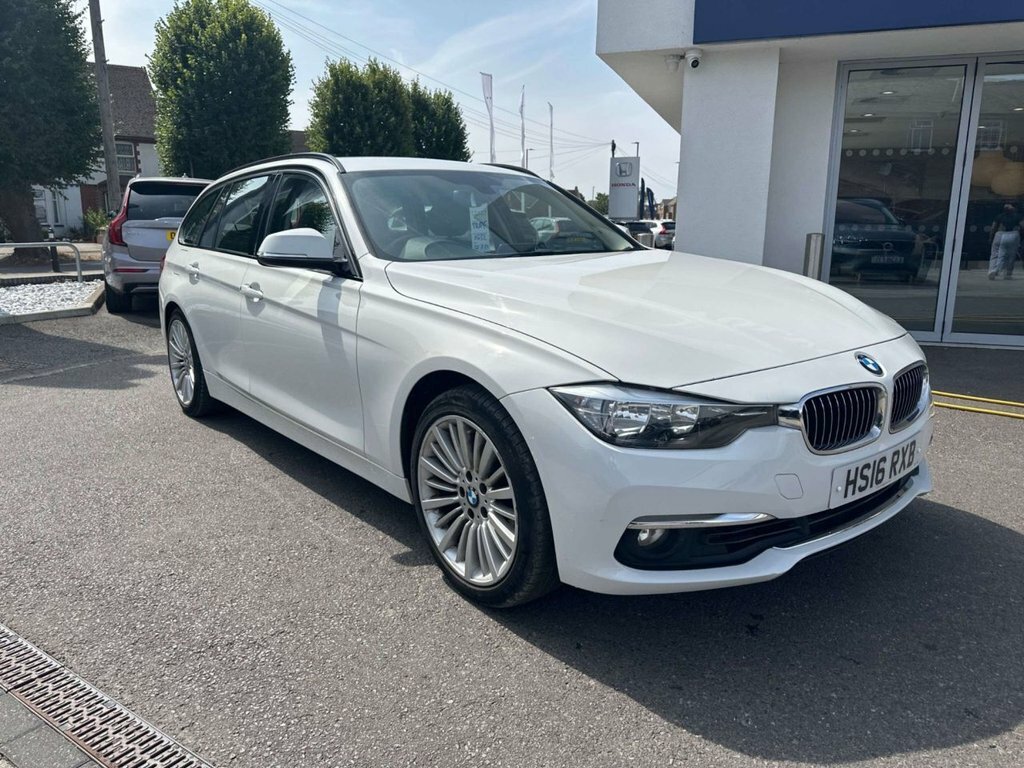 BMW 3 Series 2L Luxury White