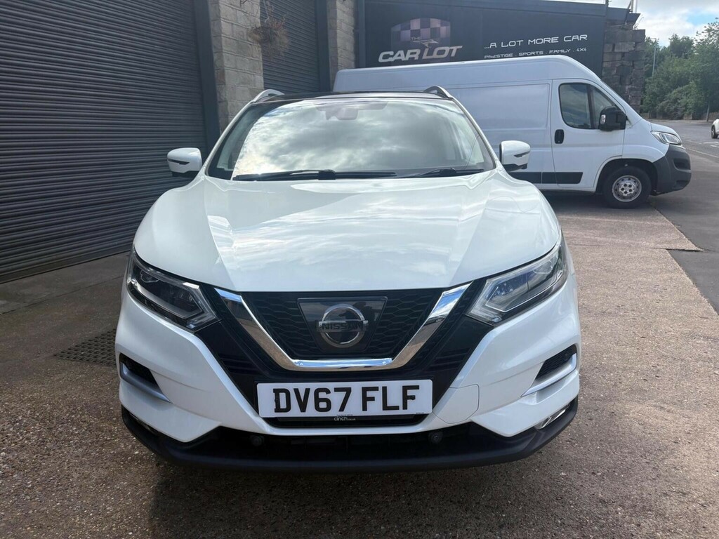 Nissan Qashqai Suv 1.5 Dci Tekna Euro 6 Ss 201767 DV67FLF White #3