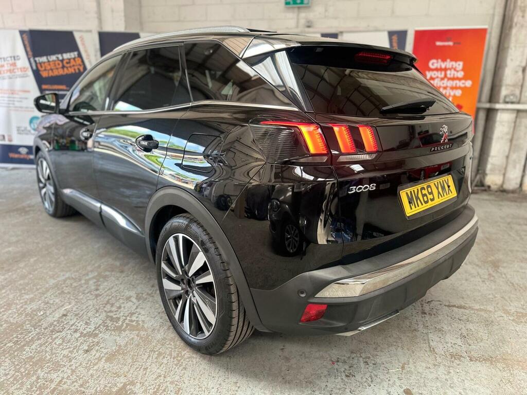 Peugeot 3008 1.6 13.2Kwh Gt E-eat 4Wd Euro 6 Ss Black #4