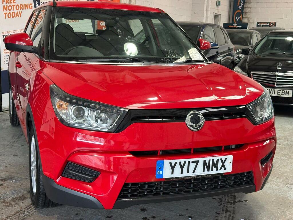 SsangYong Tivoli Suv 1.6 E-xgi Se Euro 6 Ss 201717 Red #2