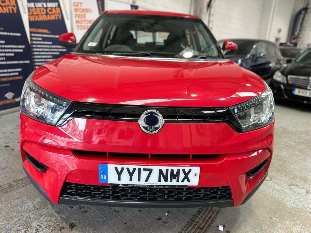 SsangYong Tivoli Suv 1.6 E-xgi Se Euro 6 Ss 201717 Red #3