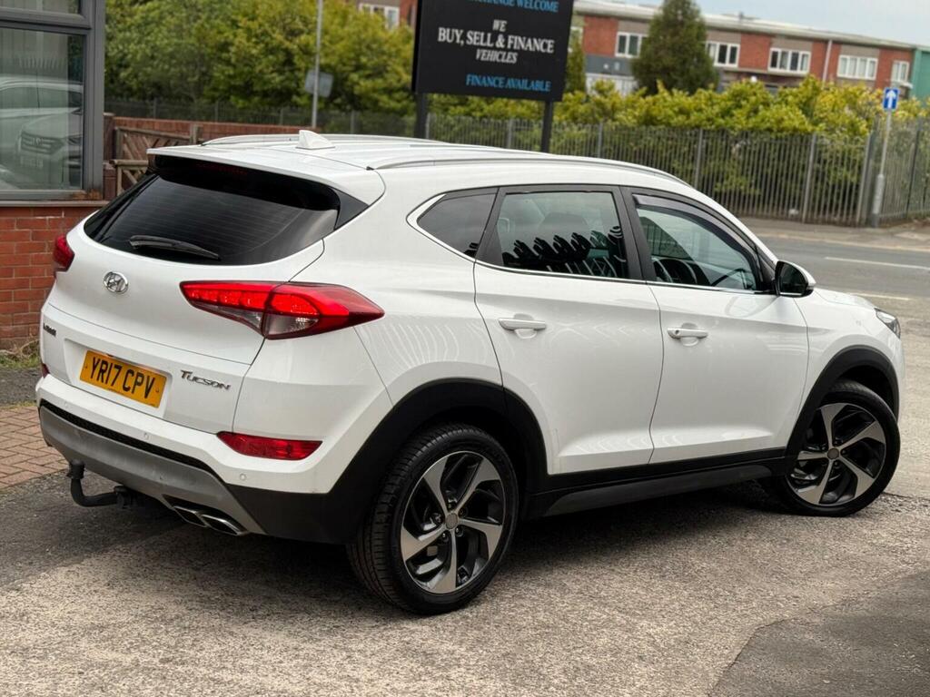 Hyundai Tucson 2.0 Crdi Premium 4Wd Euro 6 YR17CPV White #3