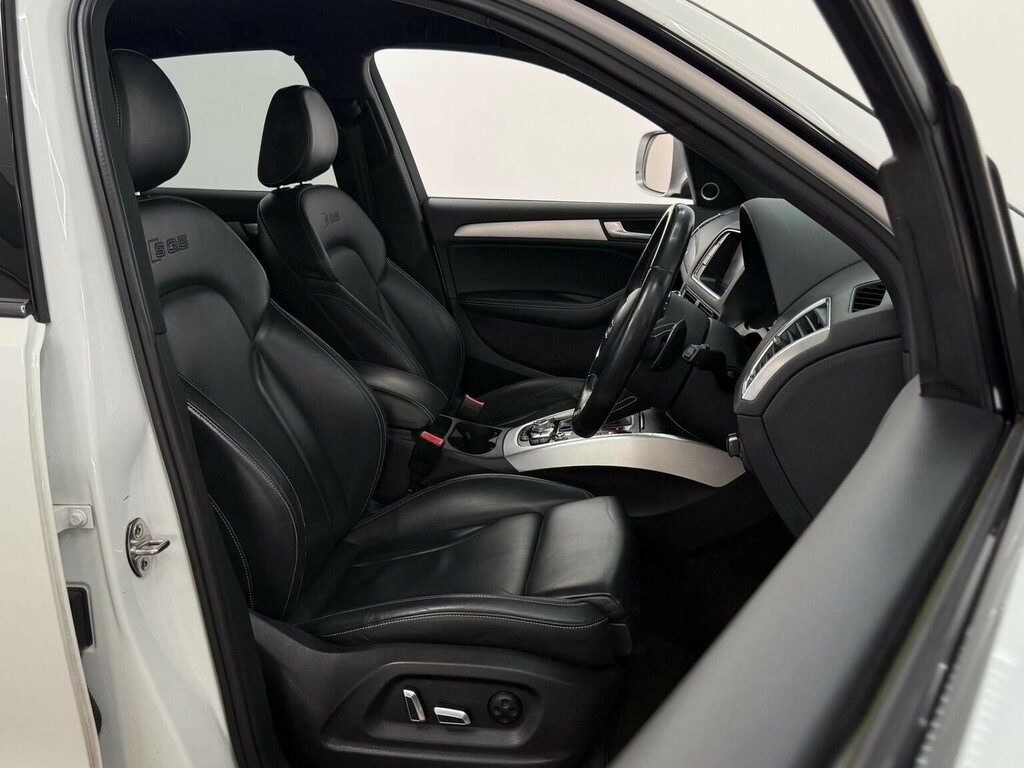 Audi SQ5 Suv Black #15