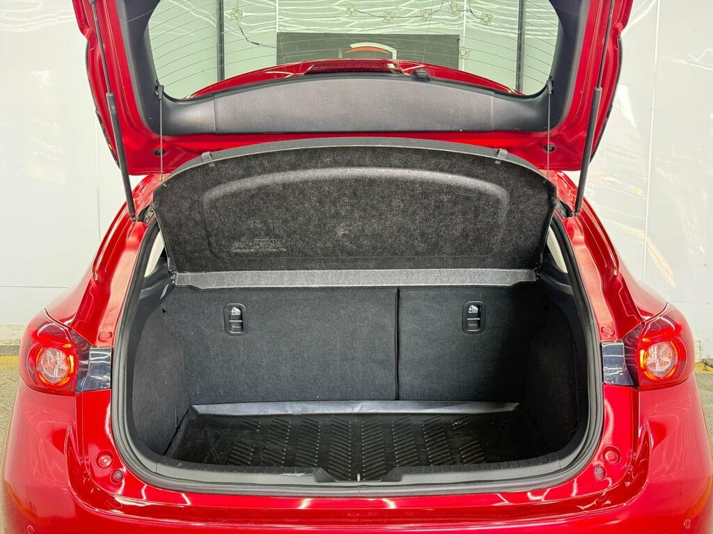 Mazda 3 Red #25