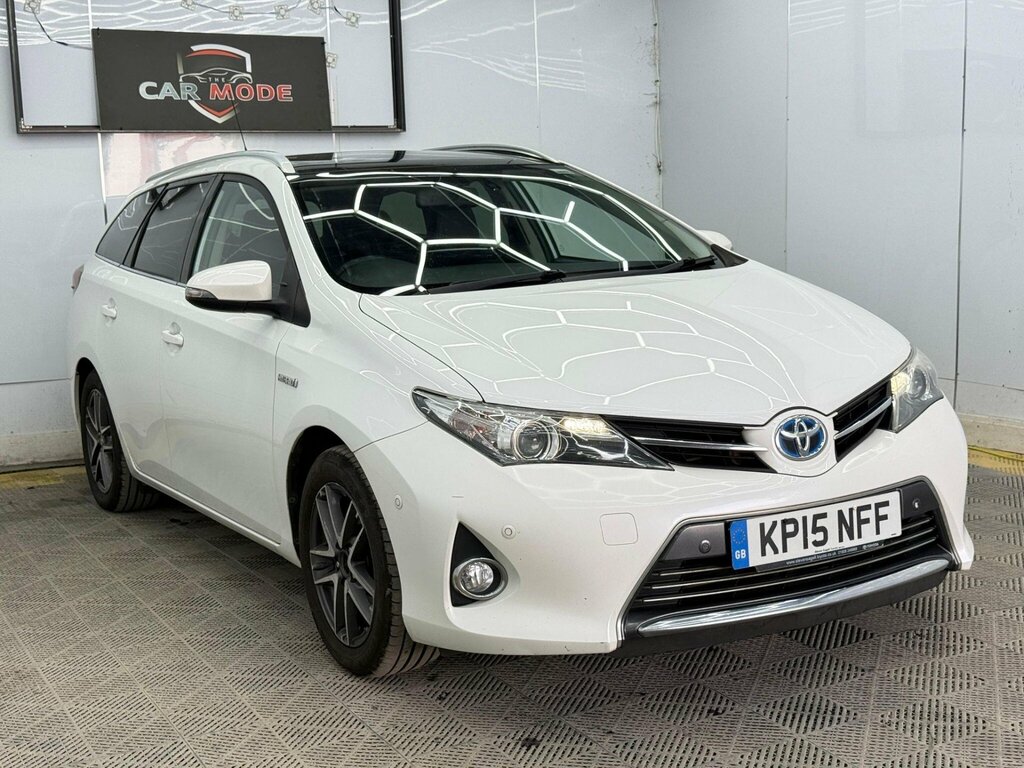 Toyota Auris 1.8 Vvt-h Excel Touring Sports Cvt Euro 5 Ss White #2