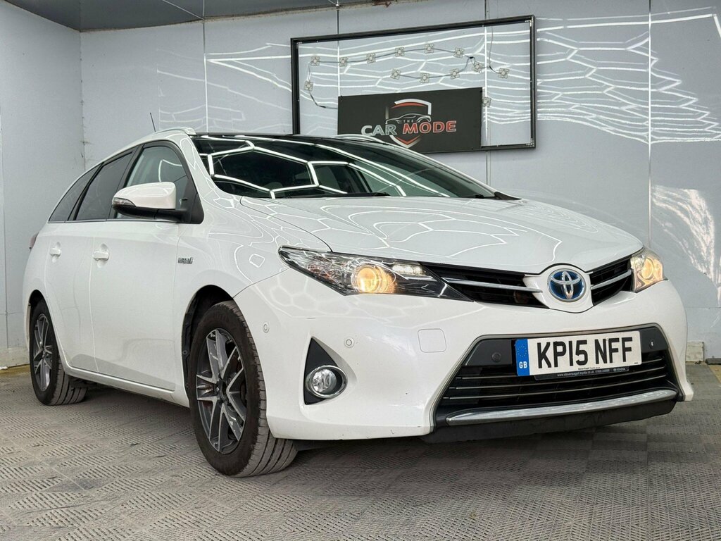 Toyota Auris 1.8 Vvt-h Excel Touring Sports Cvt Euro 5 Ss White #4