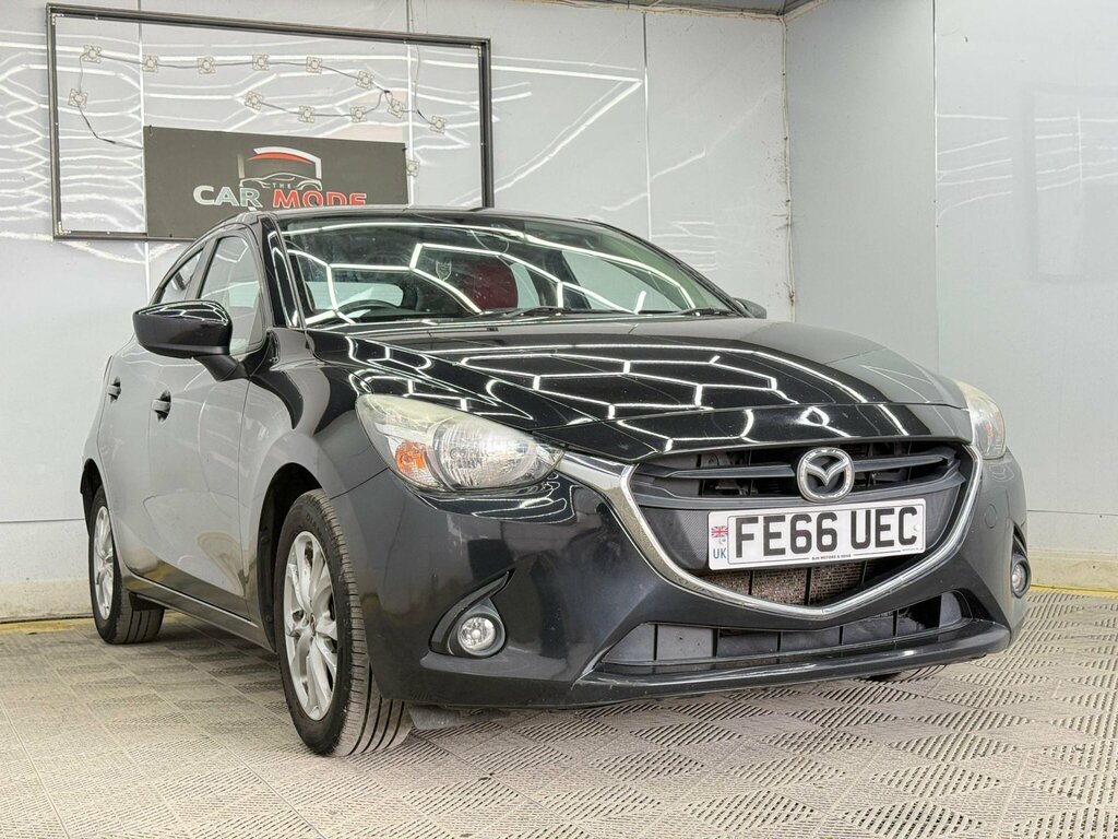 Mazda 2 1.5 Skyactiv-g Red Edition Euro 6 Ss Black #4