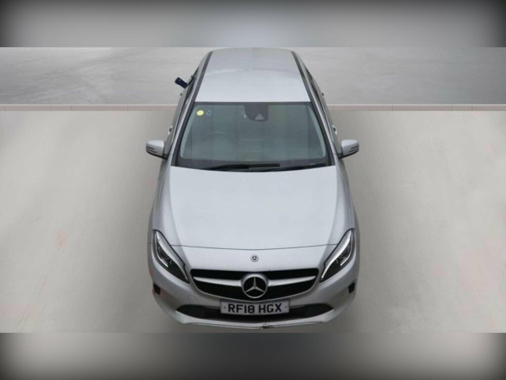Mercedes-Benz A Class 1.5 A180d Sport Premium Hatchback 7G- RF18HGX Silver #3