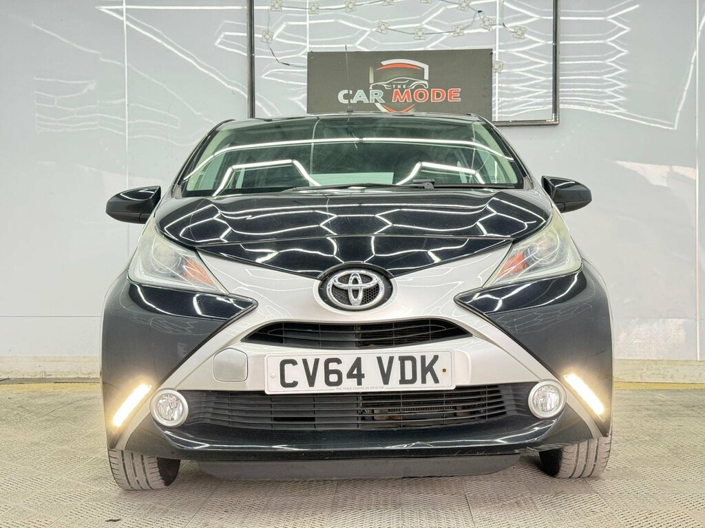Toyota Aygo Hatchback Black #15
