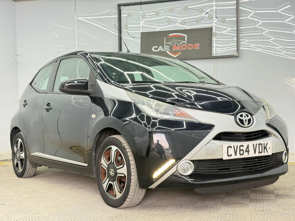 Toyota Aygo 1.0 Vvt-i X-clusiv Euro 5 Euro 5 Black #3