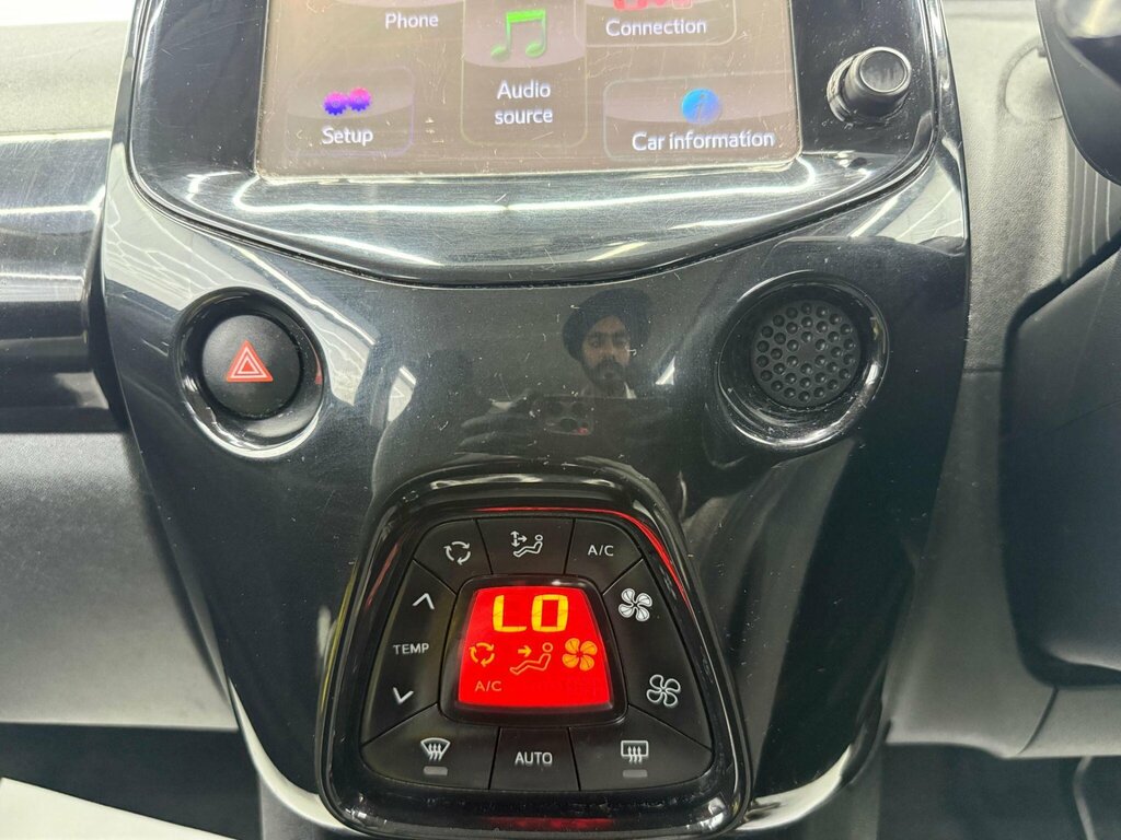 Toyota Aygo Hatchback Black #29