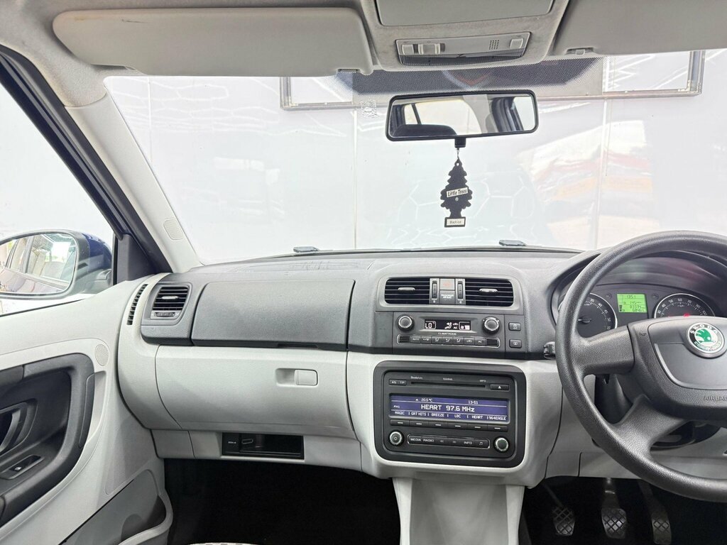Skoda Fabia 1.2 Se 12V Silver #19
